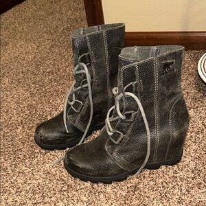Sorel Joan of Artic Quarry Lace Up Wedge Boots